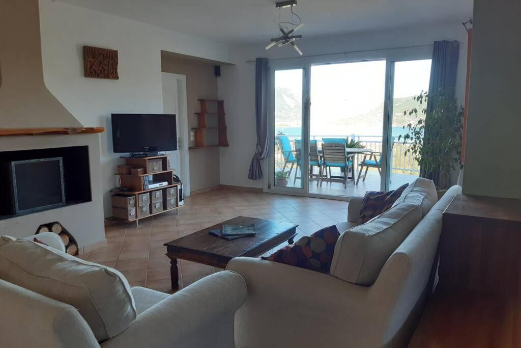 Villa Sunrise With Stunning Views And Private Pool Katokhórion Dış mekan fotoğraf